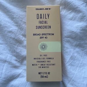 Trader Joe’s Daily Facial Sunscreen SPF 40